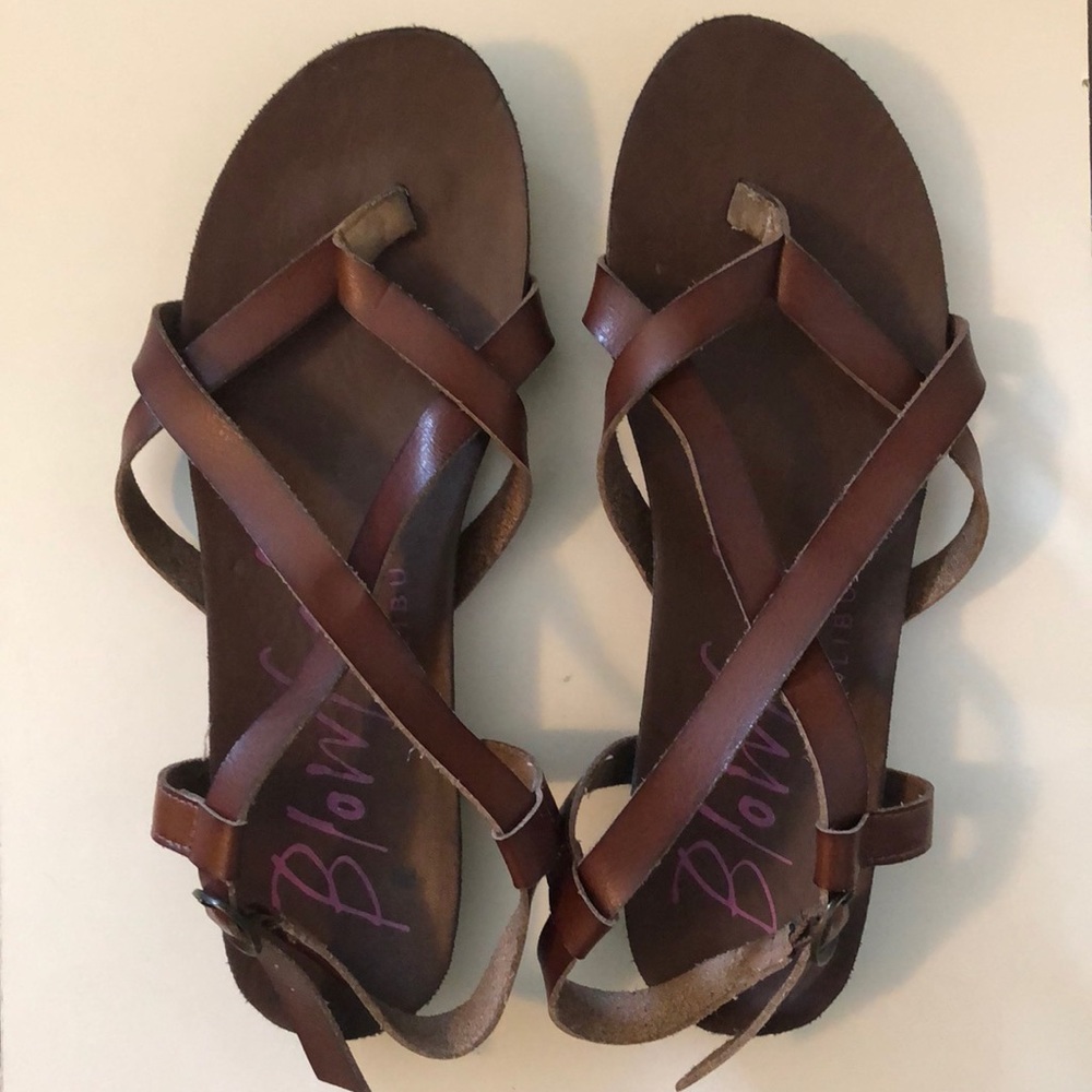 Brown strappy sandals